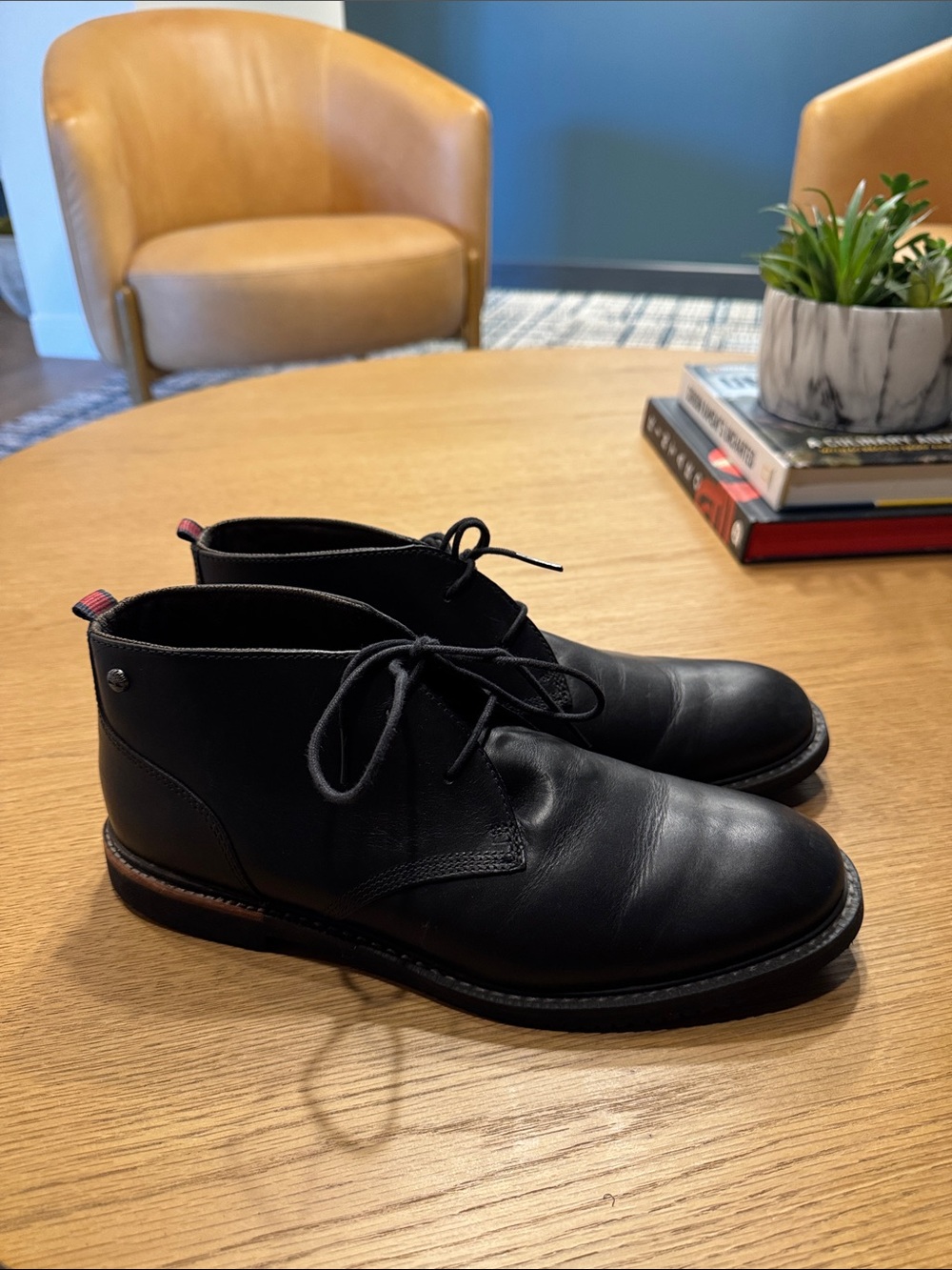 Timberland Black Leather Chukka Boots - Picture 3 of 12